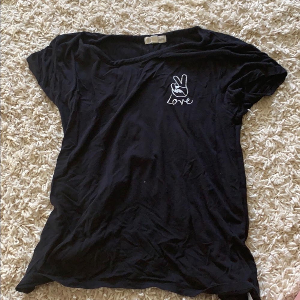 Black love shirt